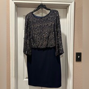 Jessica Howard missy women’s navy blue dress w/ blue & gold sequins size 16
